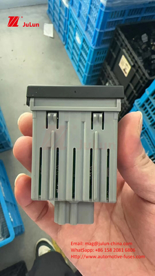 Ford Truck BC45-13A350-BA Truck Push-Button Hazard Switch Современный экстренный переключатель 299.HY1S0893790-3k000FZ