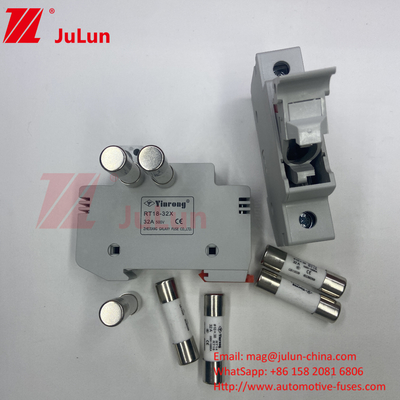 Серебряный элемент солнечного фотоэлектрического предохранителя для IEC60269.6 Стандарт Din Guide Fuse Holder