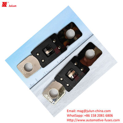 80A100A Номинальный ток Автомобильные предохранители / коробки Интегрированный диапазон защиты систем электронных цепей для электромобилей / грузовиков / фургонов