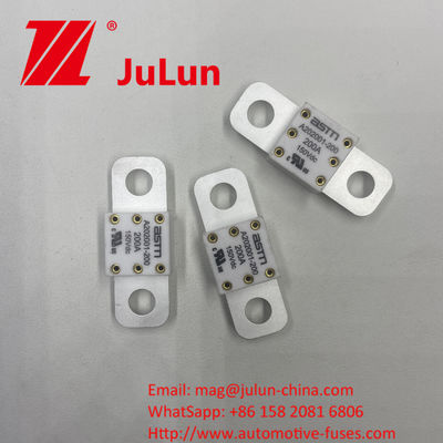 ASTM A202001-100A 150VDC Керамические автомобильные предохранители небольшого размера Рекомендуется ограниченный крутящий момент 11-13N·m для защиты от короткого замыкания высокого тока M8