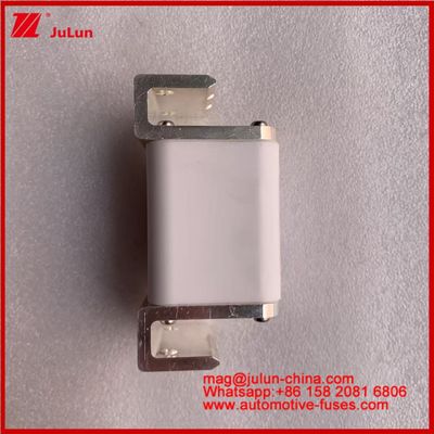 RSZ307-01 EVLH 500A 750VDC FUSE 50KA Квадратные керамические автомобильные зарядные устройства для электромобилей Устройства и оборудование Малый размер Низкая плавляемость I2t Значение высокая способность к разрыву Энергия